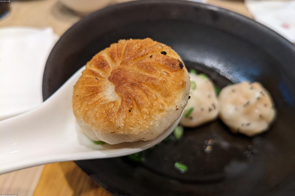Chinese Dim Sum Guide: History, Etiquette & Must-Try Dishes