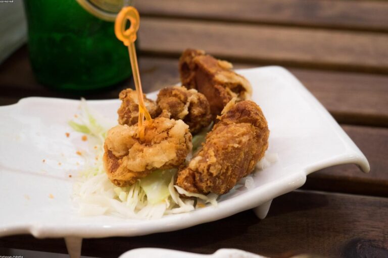 Tokyo Street Food: 12 Must-Eat Snacks You Can't Miss