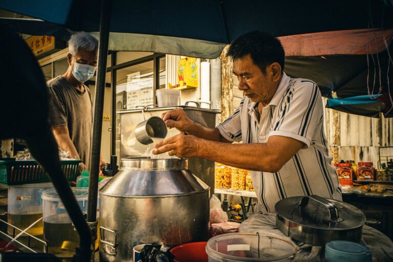 How to Make Authentic Gomtang at Home