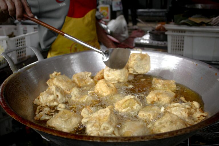Nasi Uduk: Indonesia’s Spiced Rice Comfort Food Explained