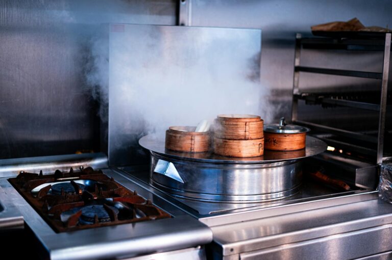 Yum Cha: The Cantonese Tea and Dim Sum Ritual Explained
