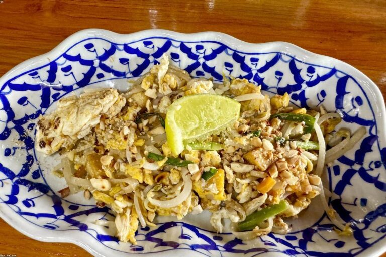 Perfect Pad Thai: Science Behind Thailand's Most Famous Nood