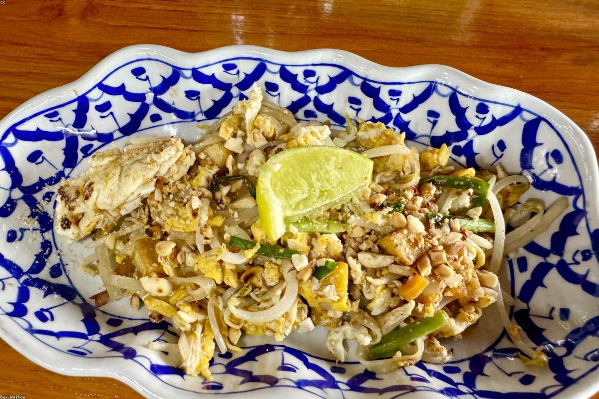 Perfect Pad Thai: Science Behind Thailand's Most Famous Nood