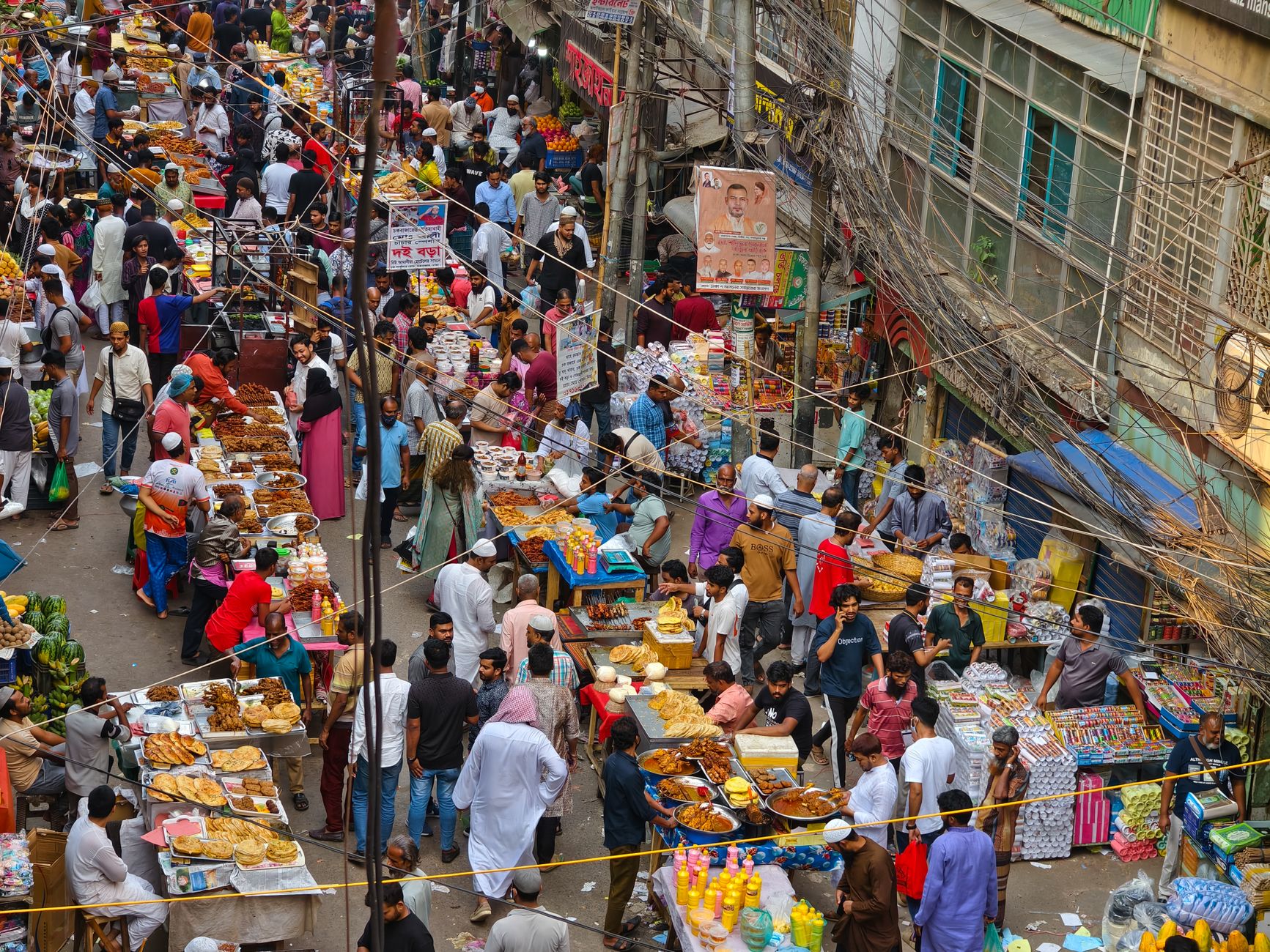 Indonesian Warung Culture: Where Street Food Feeds Nations