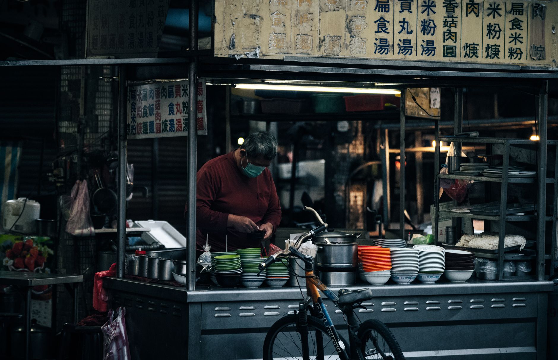 Izakaya Culture: Japan’s Real After-Work Food Scene