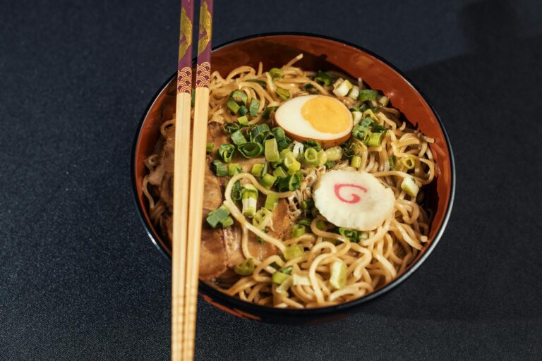 Tonkotsu Ramen Recipe: Authentic Japanese Technique