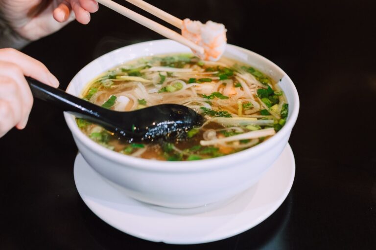Banh Cuon: Why Vietnam’s Rolled Crepes Beat Pho