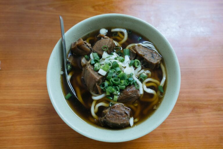 Laksa vs Ramen: Two Noodle Soup Philosophies Explained