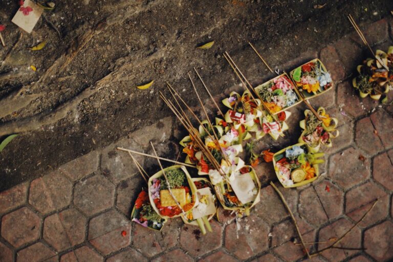 Bali Food Guide: Eat Like Locals at Warungs