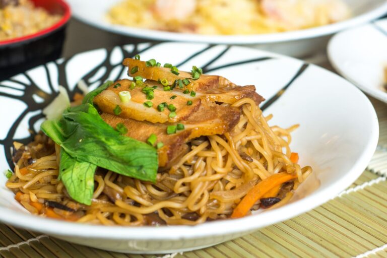 Abura Soba: Japan’s Oil-Dressed Noodle Dish Explained