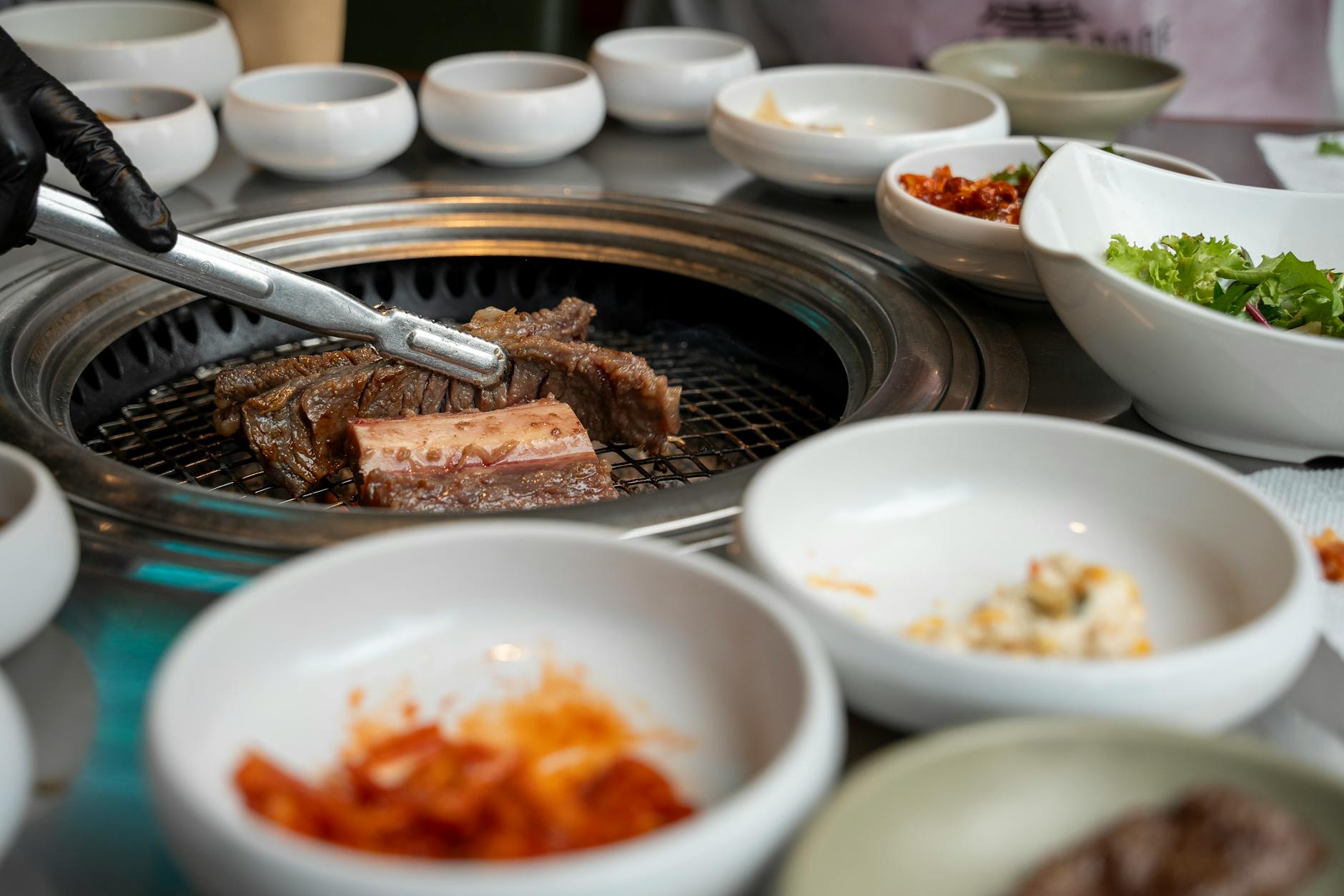 Korean BBQ vs Japanese Yakiniku: Which Table Grill Wins