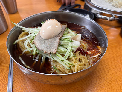 Busan’s Best Seafood Restaurants: Where Locals Actually Eat