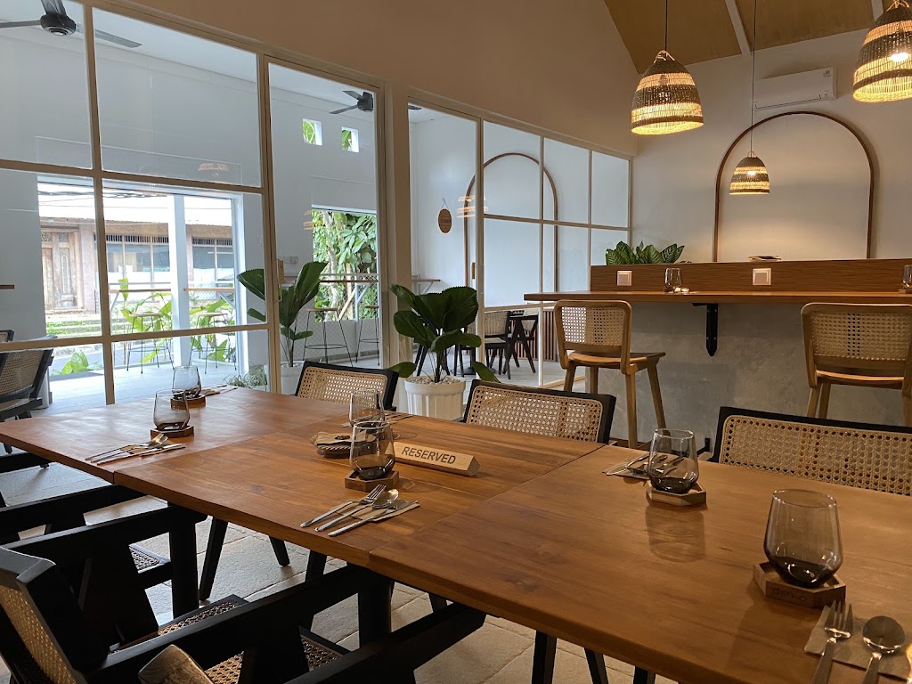 Den~O Coffee & Eatery, Ubud - specialty coffee in bali