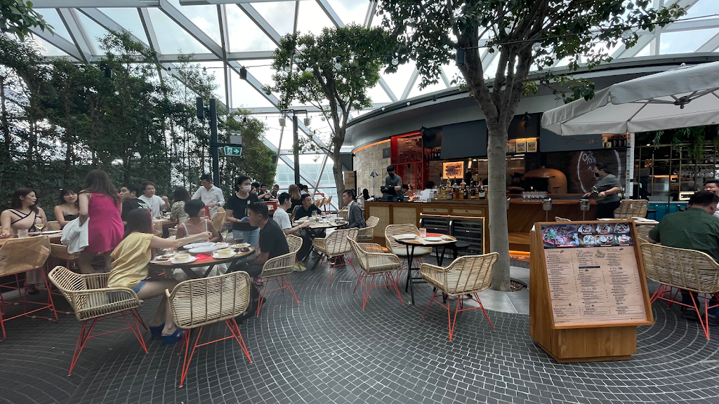 DePatio @ Jewel Changi Airport - changi airport food guide best eats layover meals