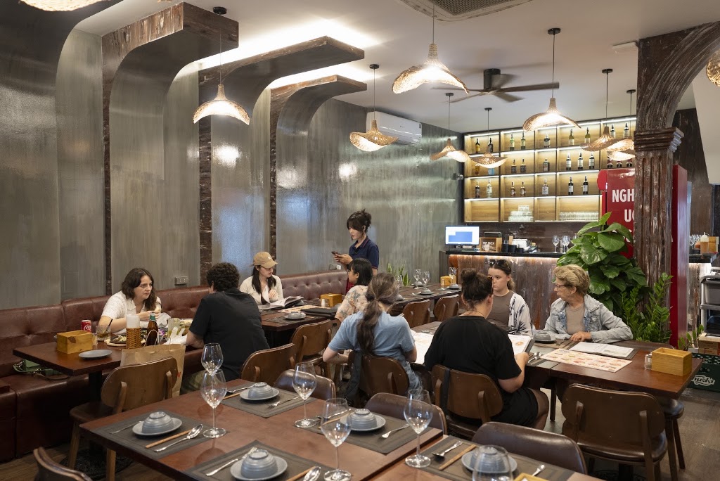 Hoang’s Kitchen - Vietnamese cuisine & vegan food 4 - spring rolls Ho Chi Minh City