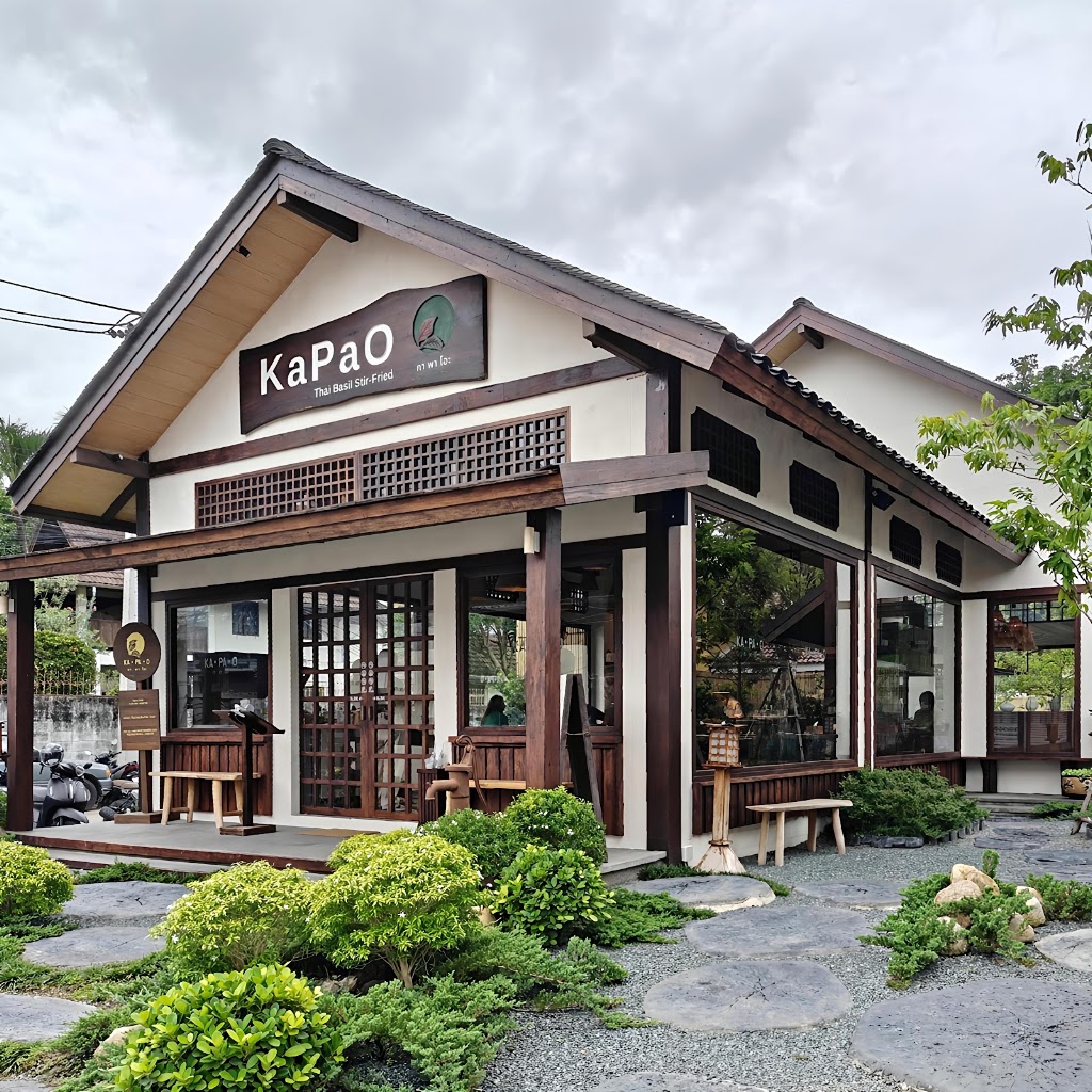KaPaO : Thai Kaprao Stir-fried - pad krapow Chiang Mai