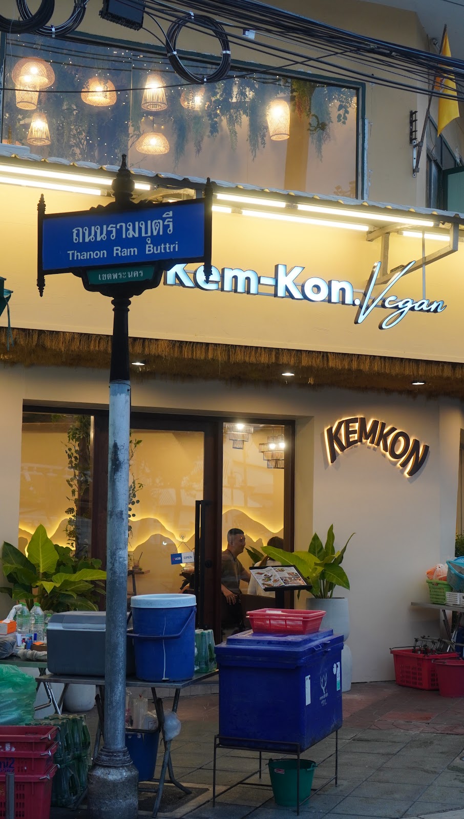 Kem-Kon Khaosan - best vegetarian food in bangkok