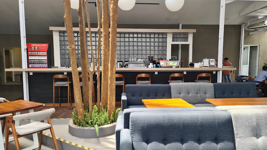 Laneo Cafe & Eatery Bandung - coffee shop bandung