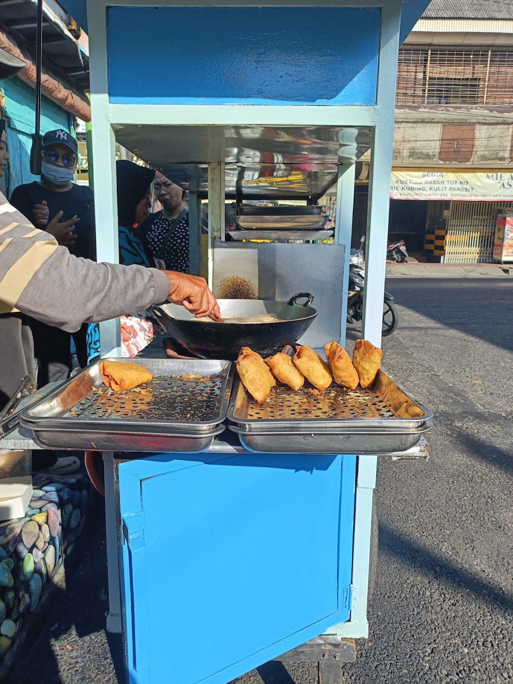 Martabak Telur Puyuh Ibu Jumirah - martabak Yogyakarta
