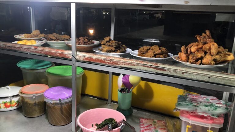 Verified best nasi padang Bali