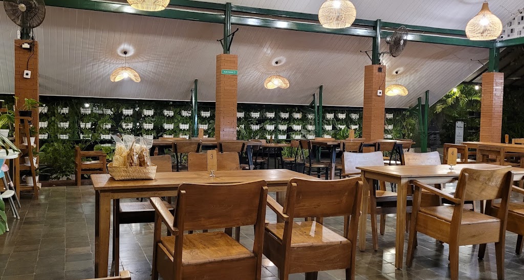 Resto Racikan & Kopi Ponti - gado gado yogyakarta