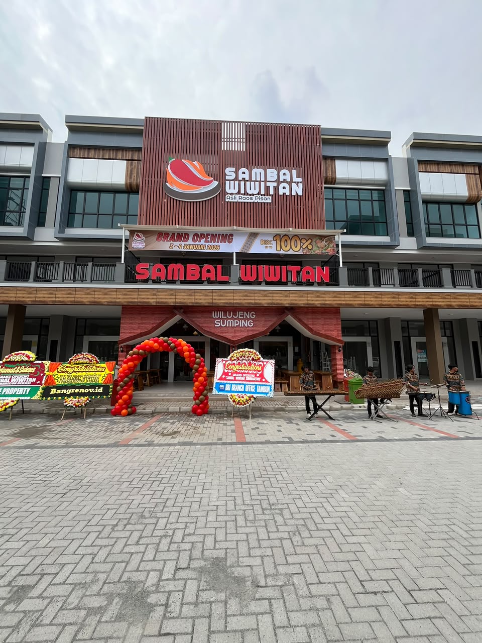 SAMBAL WIWITAN SUMMARECON BEKASI - tempat makan keluarga bekasi