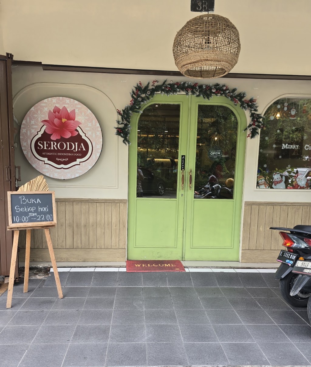Serodja Authentic Indonesian Food - rendang Surabaya