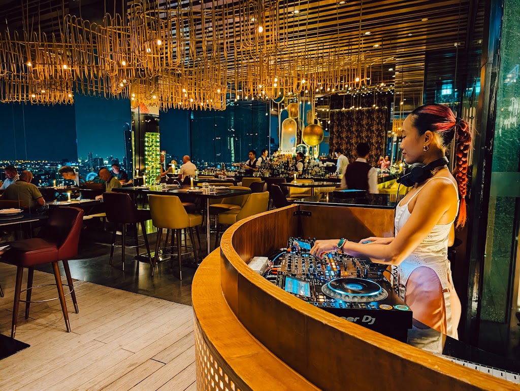 SIN Rooftop Bar Bangkok - rooftop bars in bangkok