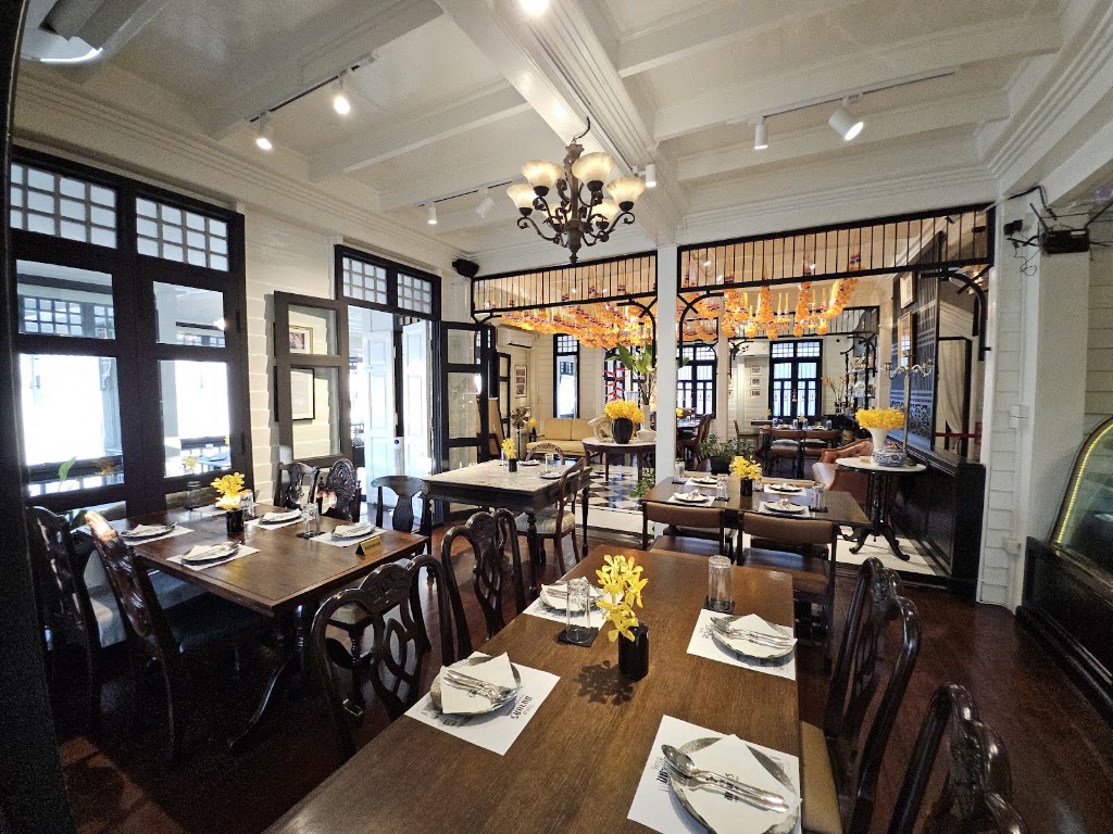Vegan Mahanakhon - vegan restaurants in bangkok