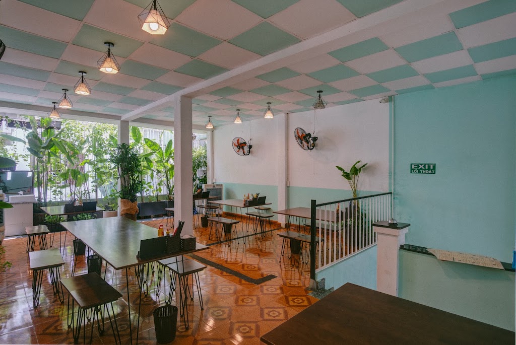 Thìa Gỗ Restaurant Da Nang - goi cuon Da Nang